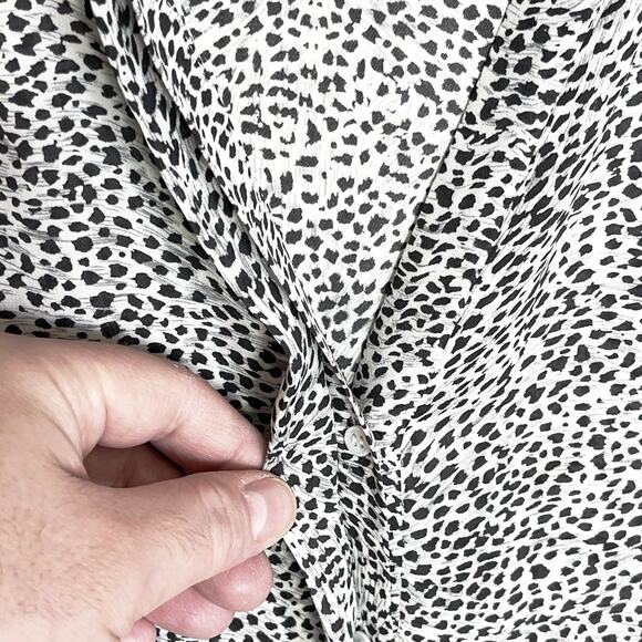 JOIE Women’s Silk Purine White and Black Long Sleeve Button Up Top - Picture 3 of 5